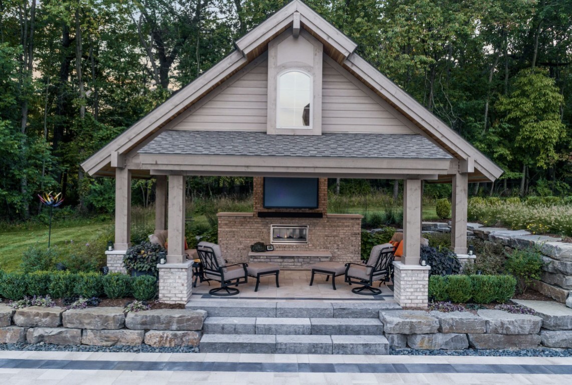 Custom natural stone outdoor kitchen and patio construction in McAllen, TX